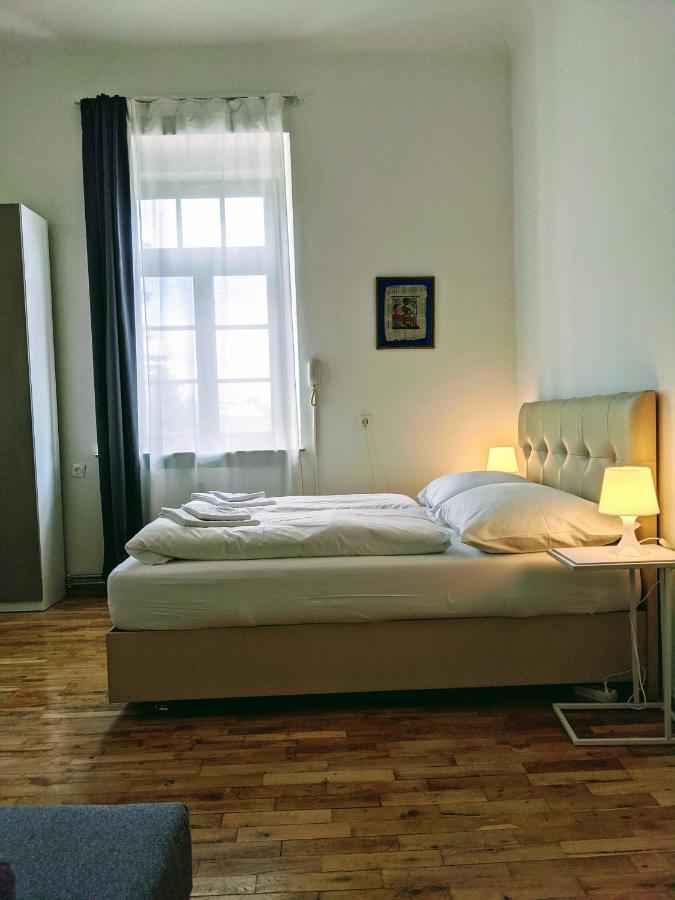 108 Studio Apartment Alexandria 30M2 Klagenfurt am Woerthersee ภายนอก รูปภาพ