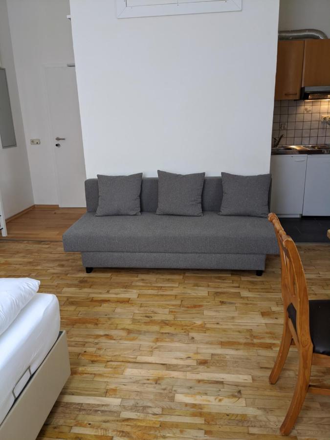 108 Studio Apartment Alexandria 30M2 Klagenfurt am Woerthersee ภายนอก รูปภาพ
