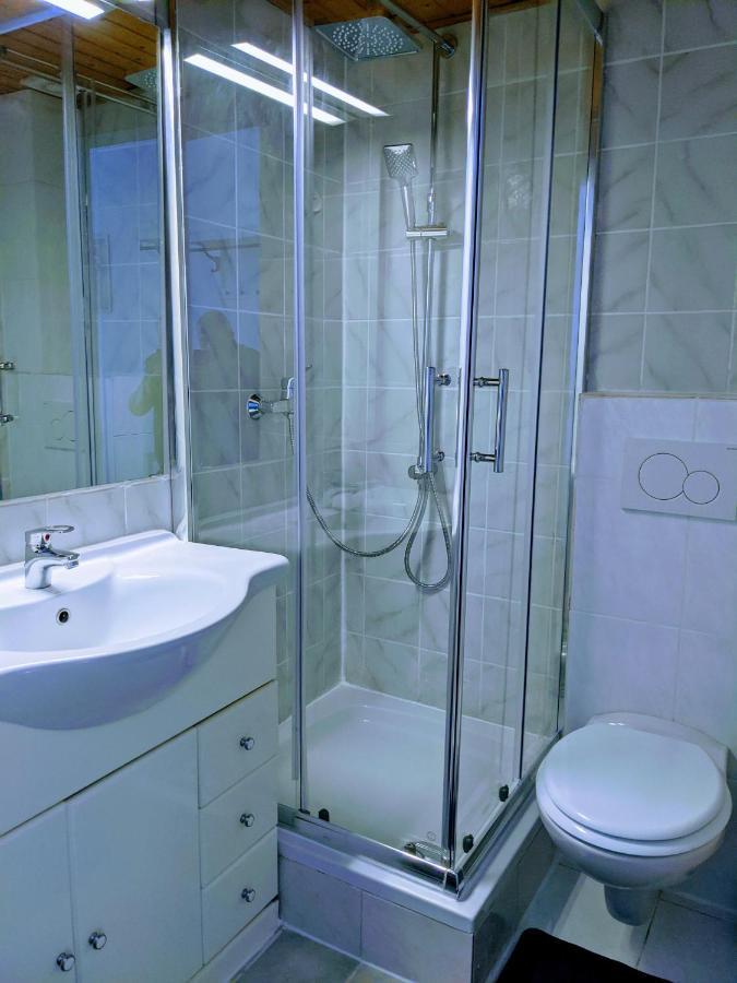 108 Studio Apartment Alexandria 30M2 Klagenfurt am Woerthersee ภายนอก รูปภาพ
